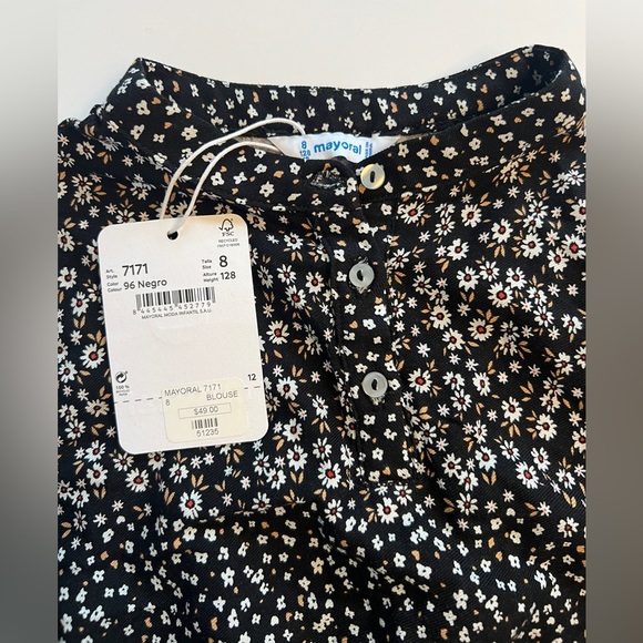 *New* 𝐌𝐀𝐘𝐎𝐑𝐀𝐋 Black Printer Blouse, Size 8, NWT! - Picture 2 of 3